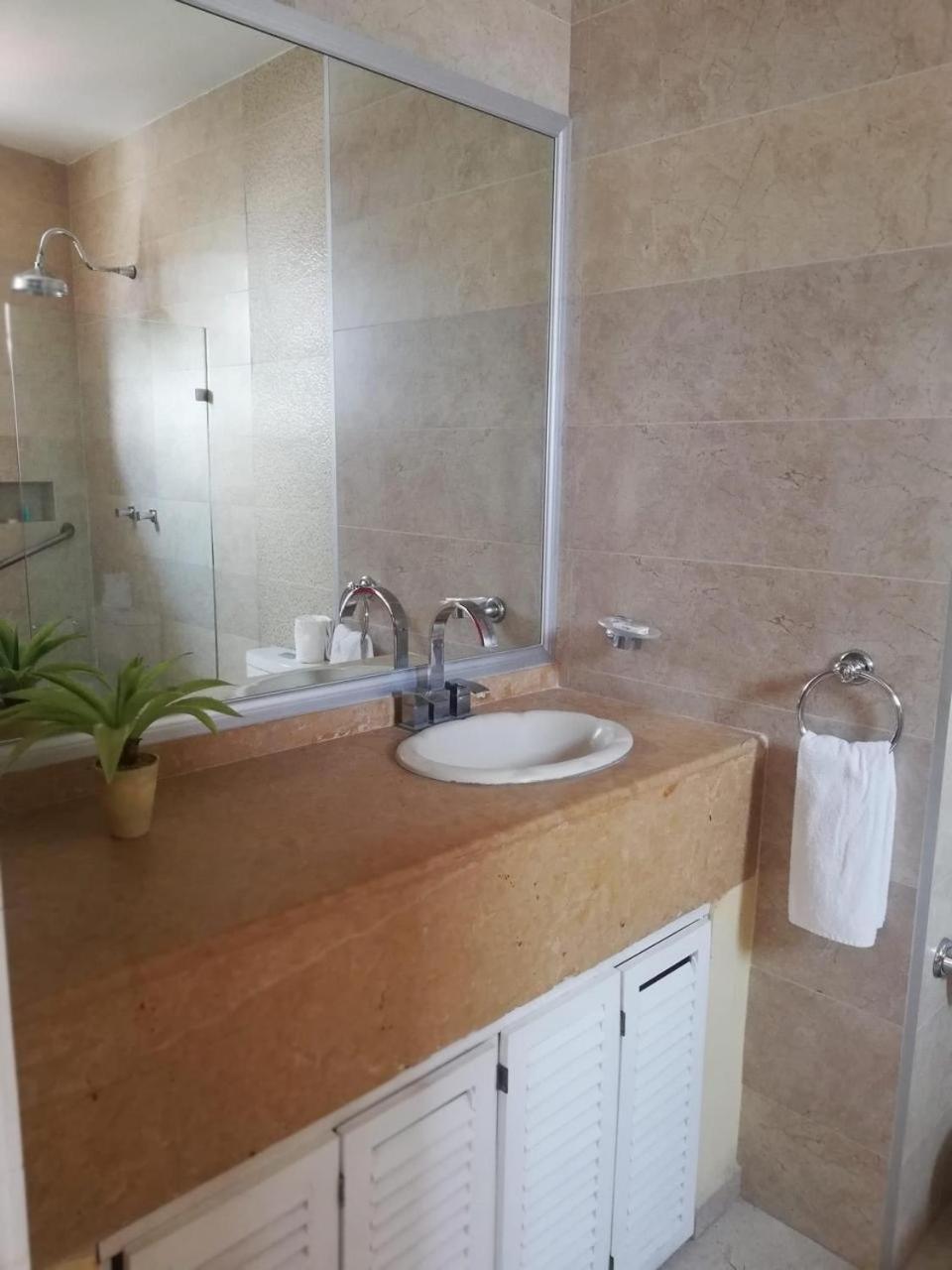 Hotel Torre Esmeralda Chilpancingo de los Bravos Bagian luar foto